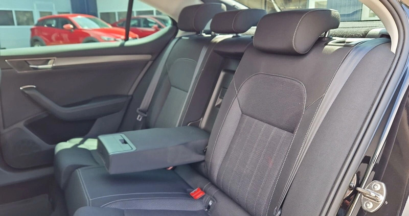 Skoda Superb cena 149900 przebieg: 65649, rok produkcji 2022 z Radymno małe 436